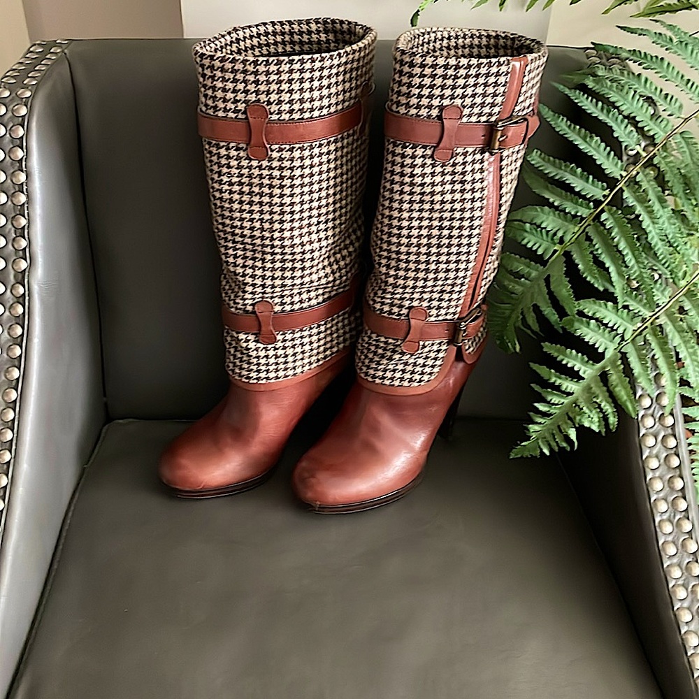 RARE FIND Cole Haan Nike Air Check Wool Pull On Boots